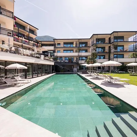 Hotel Der Weinmesser Schenna